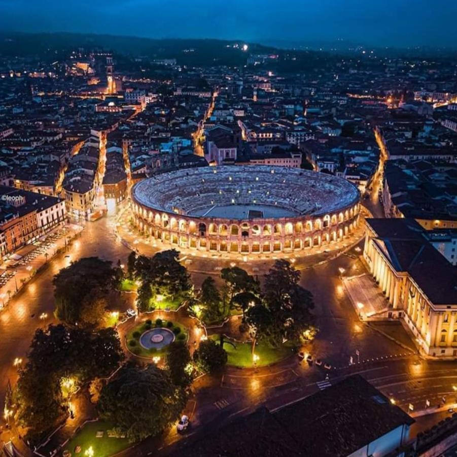 Appartamento Vicino Al Centro Adigeo E Fiera Верона Экстерьер фото